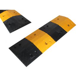 Road speed bump ~100cm (1 element)